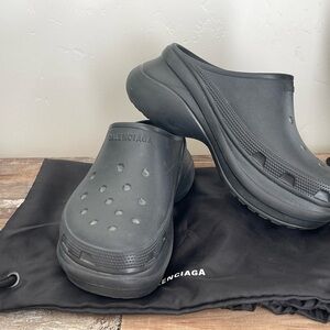 Balenciaga Men's Black Slip-On Sandals